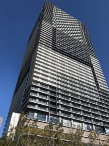 ブランズタワー豊洲の外観