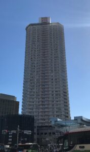 豊洲シエルタワーの外観